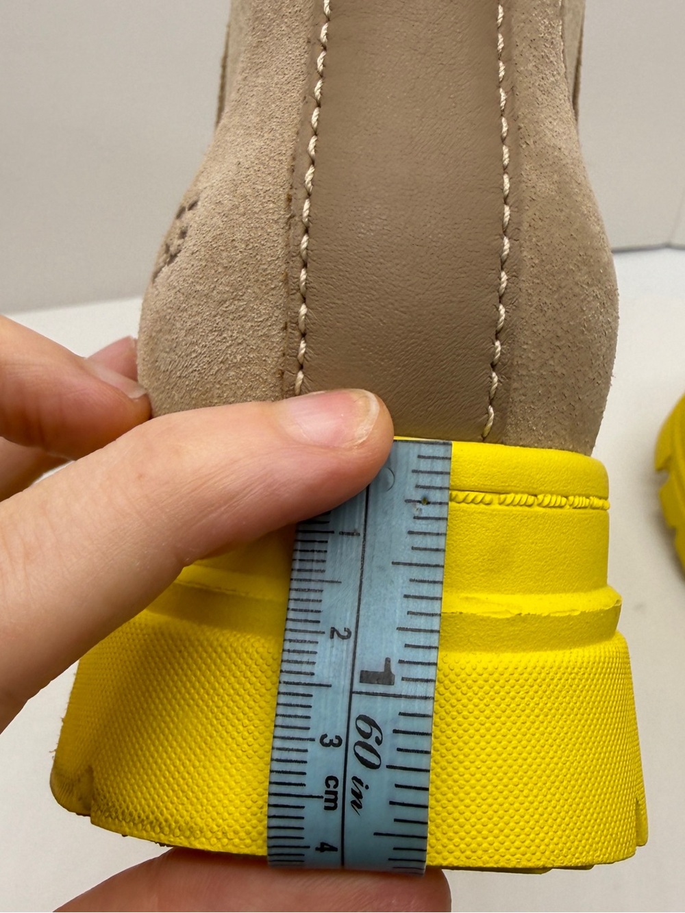 UGG Ashton Chelsea Boots 6 Brown Suede Waterproof Yellow Ankle Casual Chunky - Picture 12 of 13